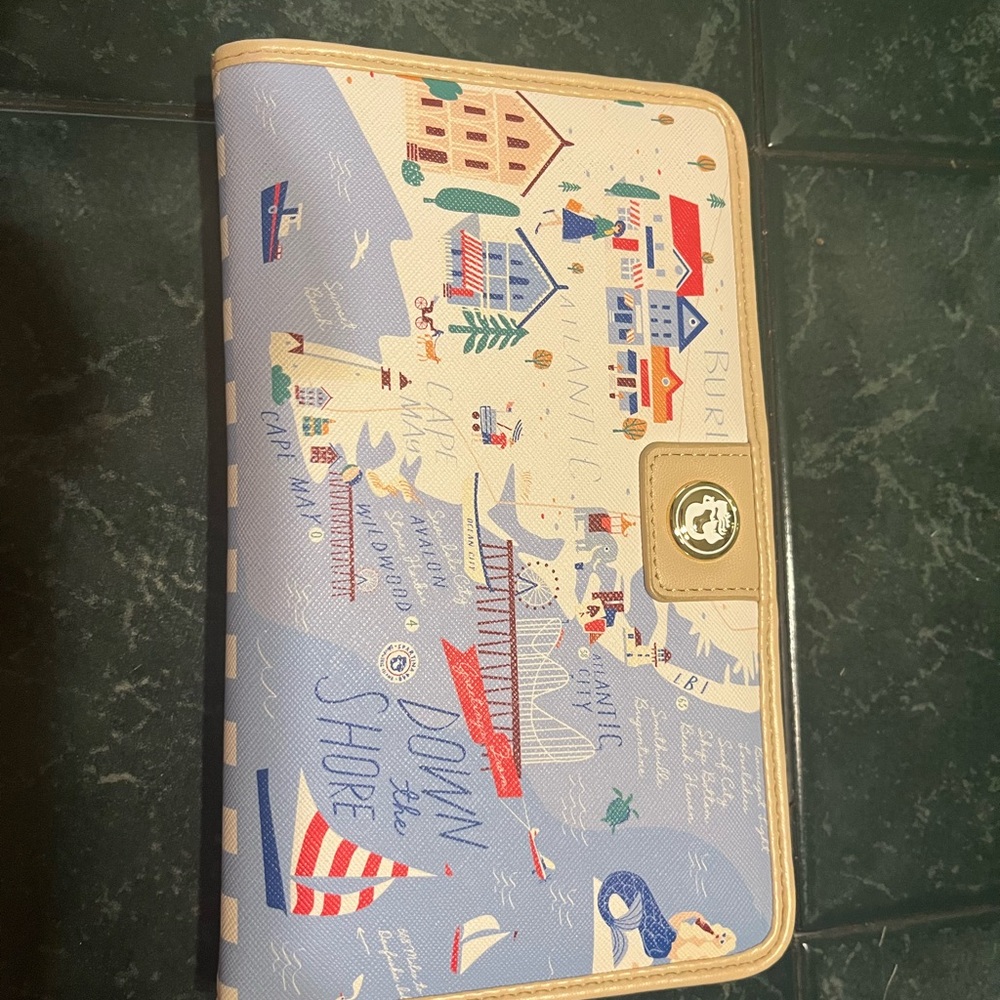 Spartina down the shore wallet. NWOT - Picture 2 of 7